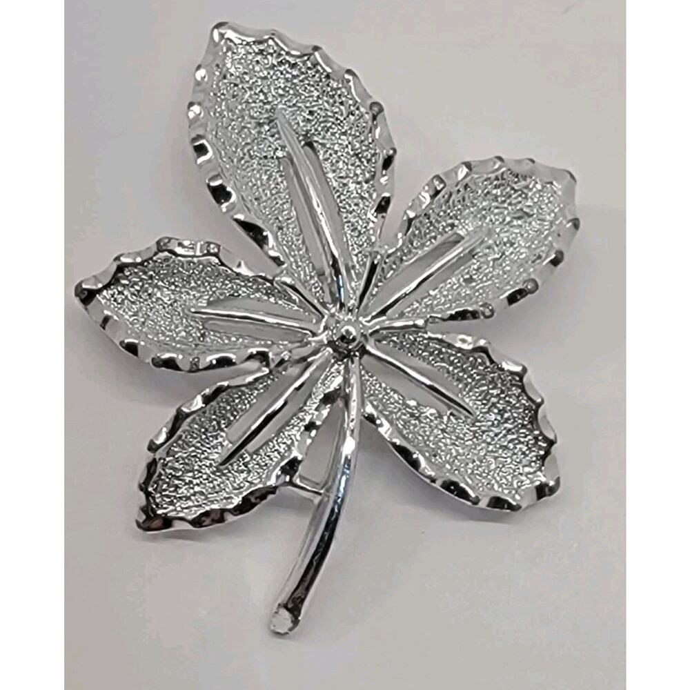 VTG Sarah Coventry Leaf Textured Smooth‎ Silver Tone Brooch Pin Signed SarahCov